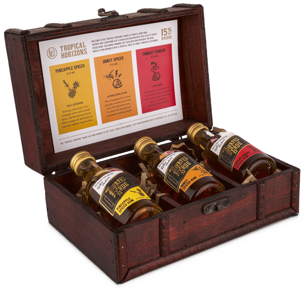 PIRATES GROG TROICAL HORIZONS RUM GIFT CHEST 3X5CL